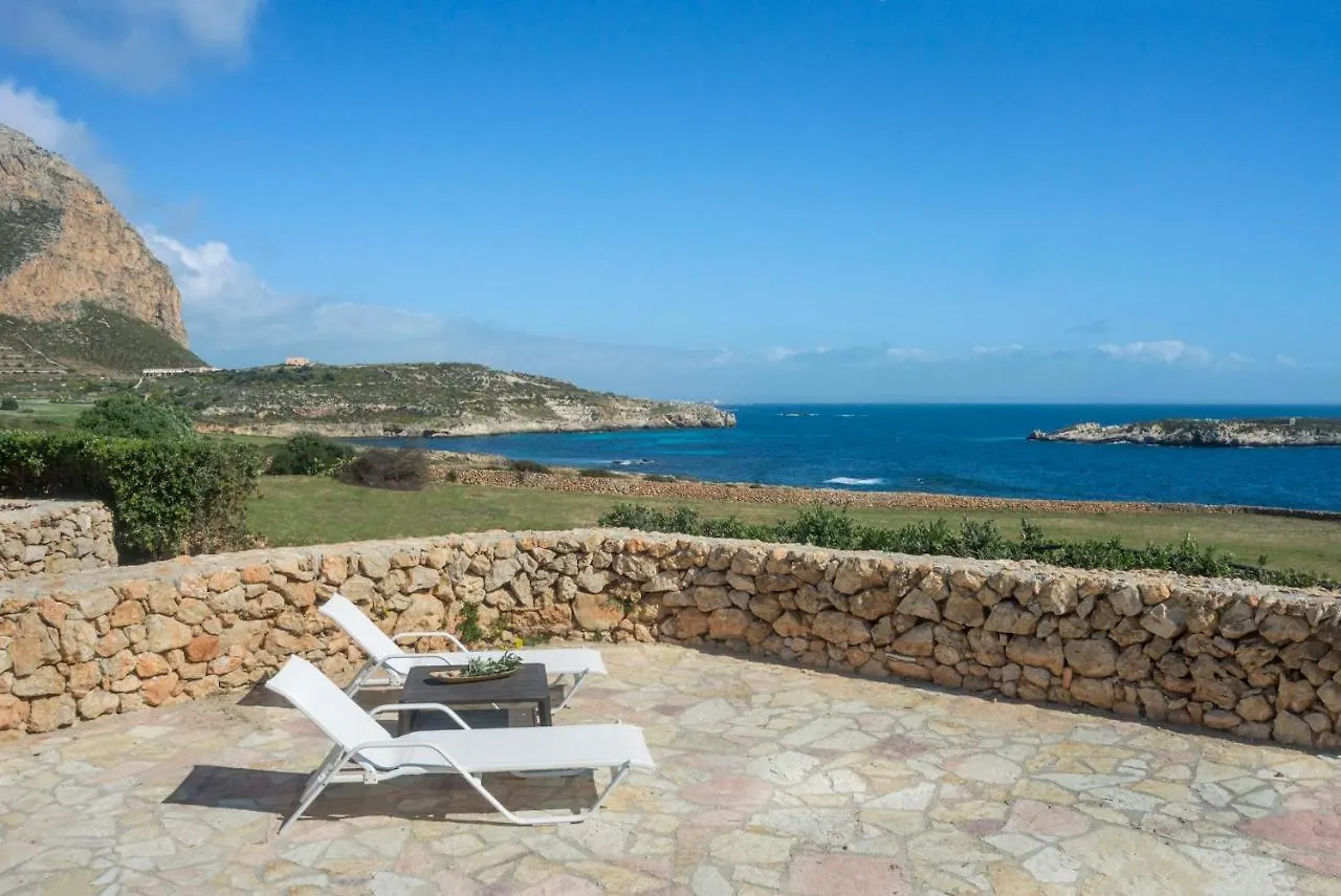 *** Aparthotel Villa Pirreca Favignana Italia